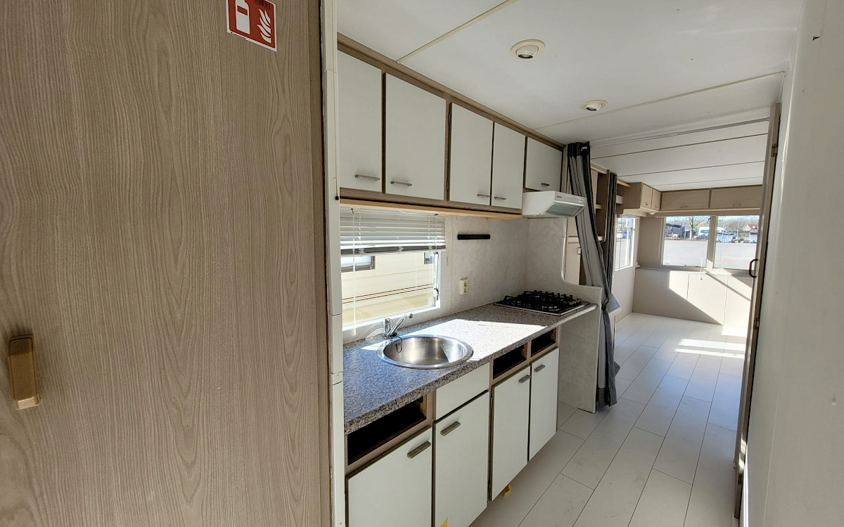 Sunseeker Jamaica 1000/2